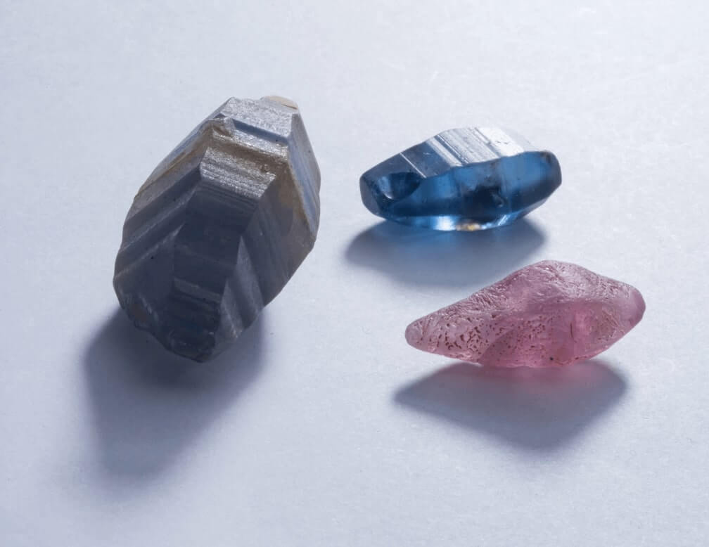 Ceylons Munich Purchase Fair Ceylon Sapphires and Unique Coloured